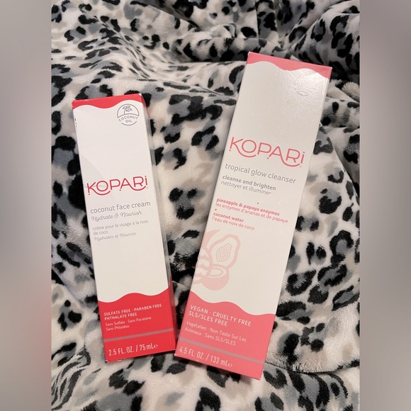 NIB KOPARI TROPICAL FACE CLEANSER & COCONUT FACE CREAM - Picture 1 of 12